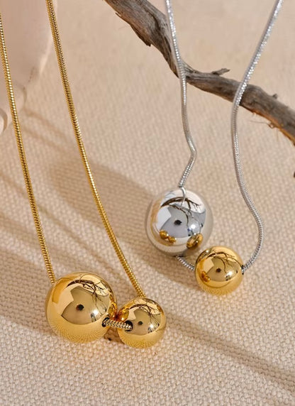 Collar Esferas Doradas – Minimalismo con brillo eterno ✨