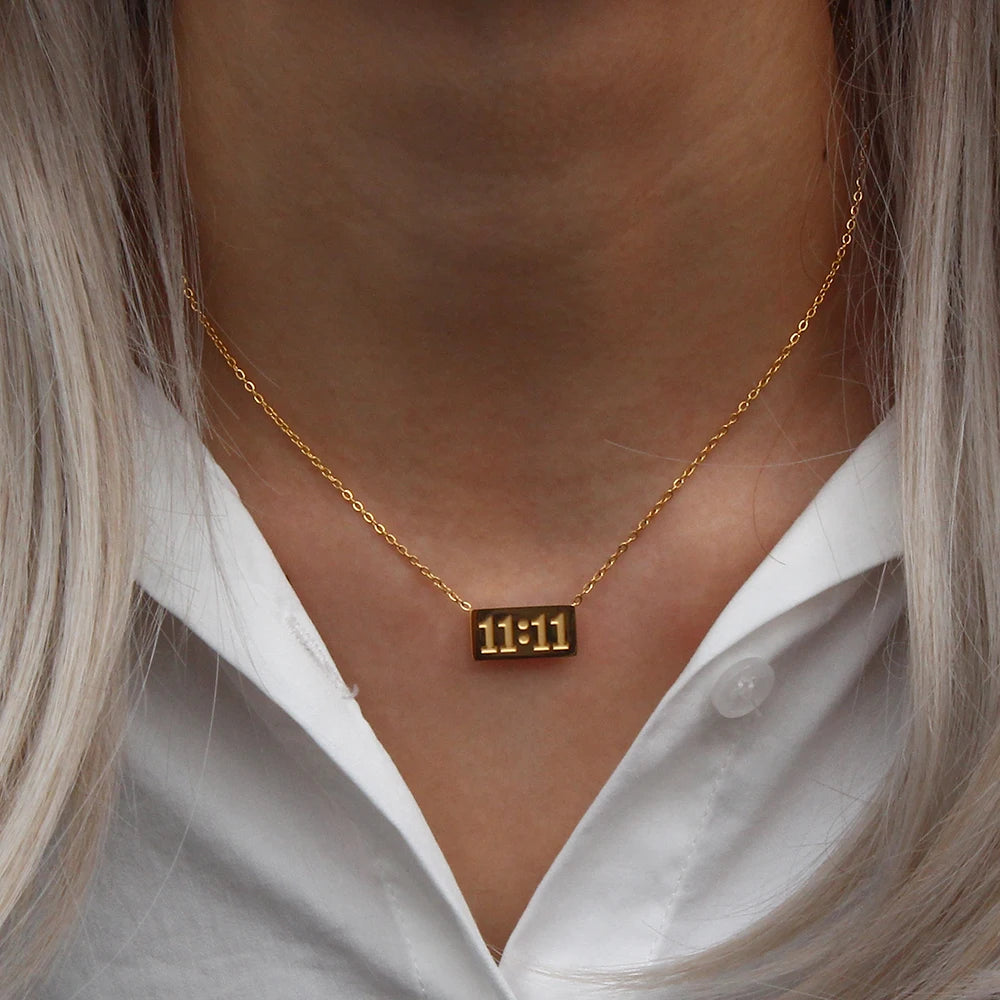 Collar Manifest 11:11: Sincronía y Deseos