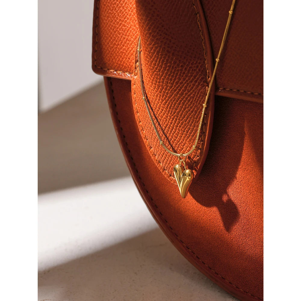 Collar Eternal Heart: El Latido del Oro