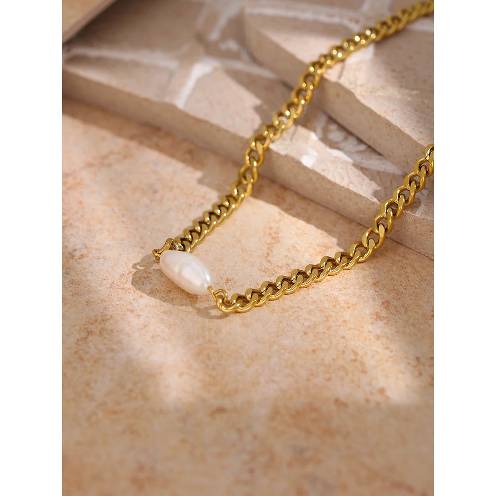 Collar Capri Bold: Elegancia de Costa