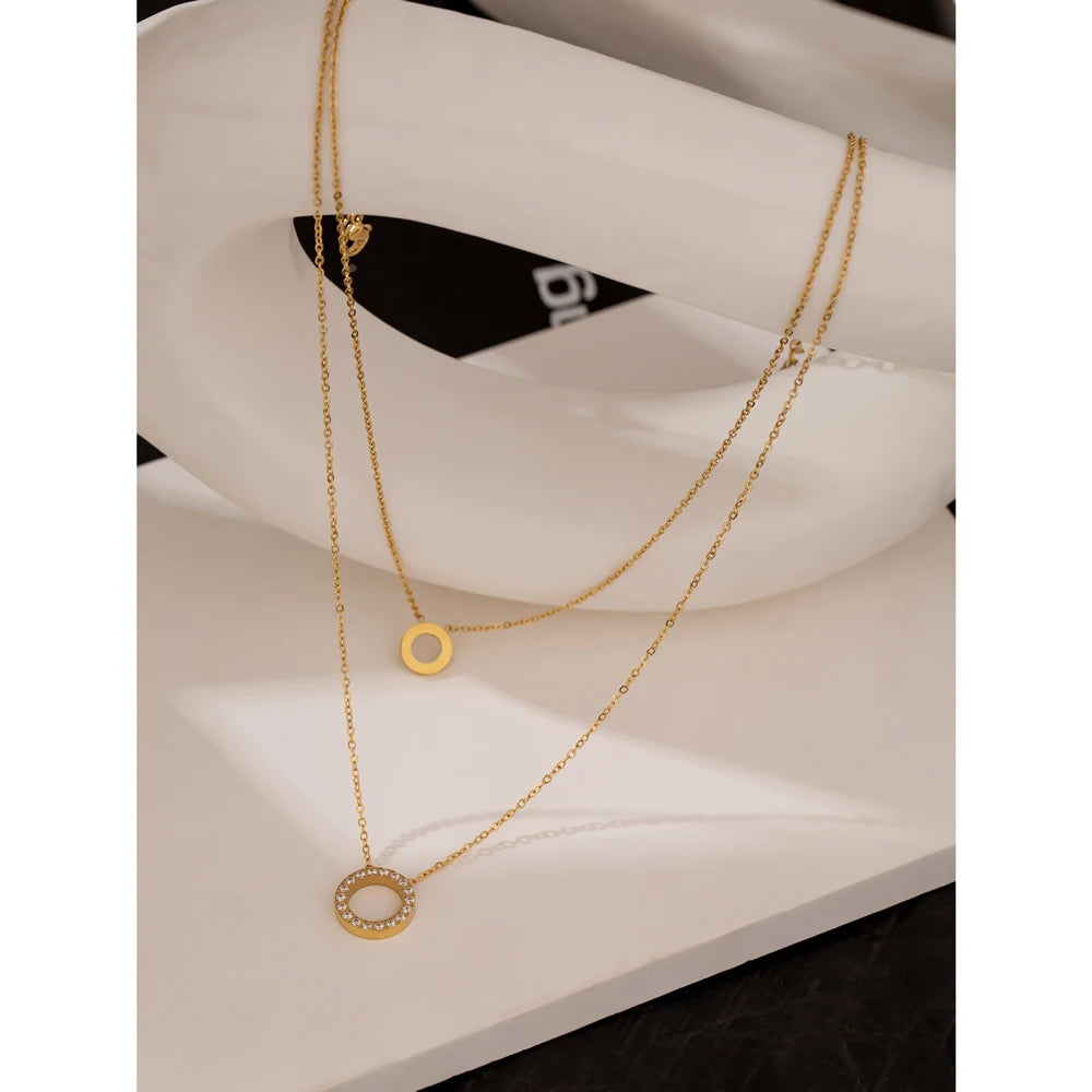 Collar Aura Layered: Doble Brillo, Doble Elegancia