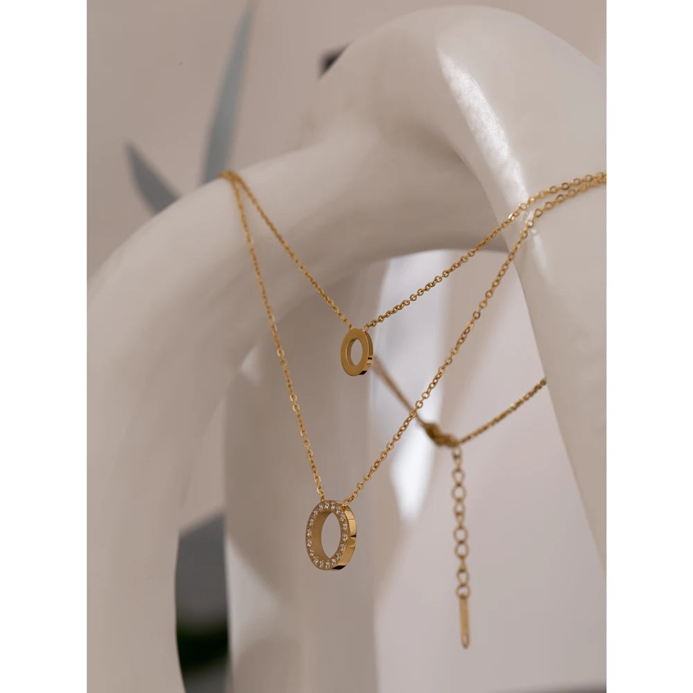 Collar Aura Layered: Doble Brillo, Doble Elegancia