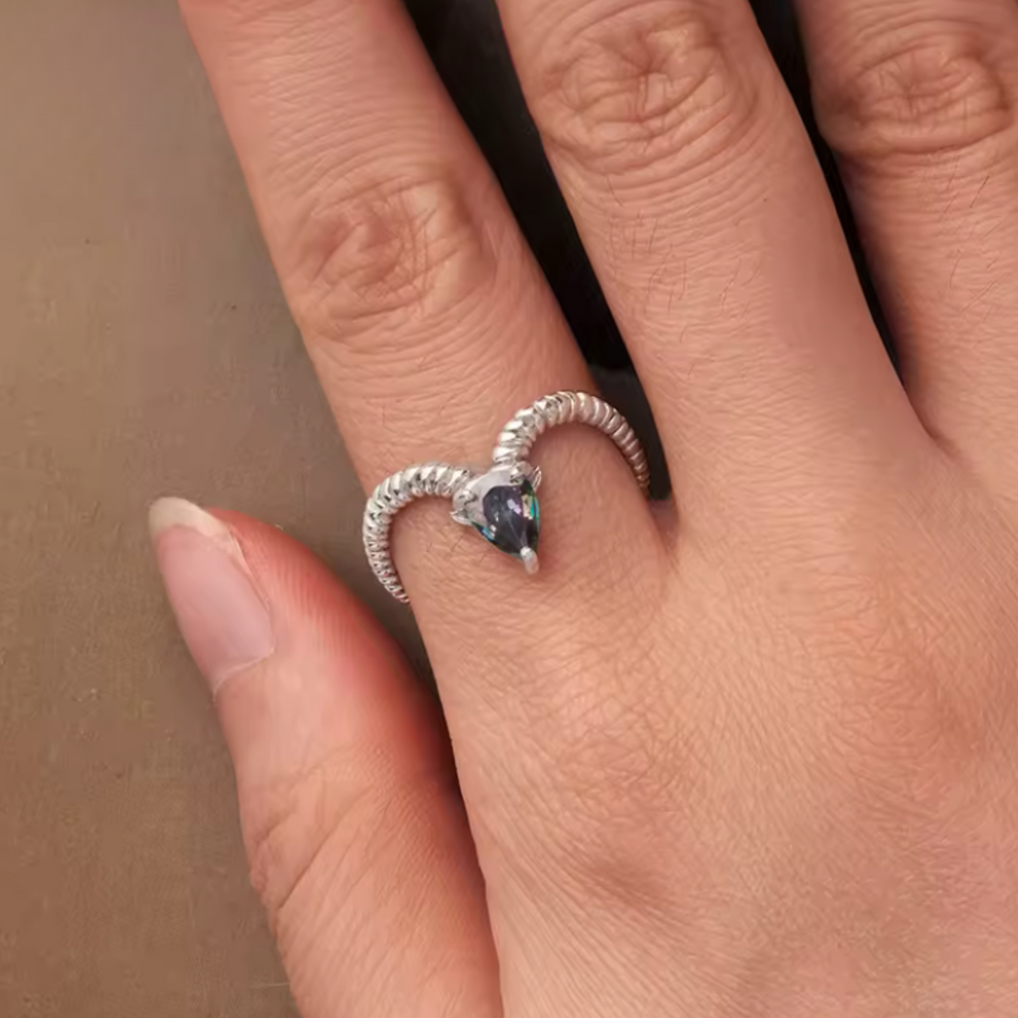 Anillo Aries de Plata 925 | Zodiacal Ajustable