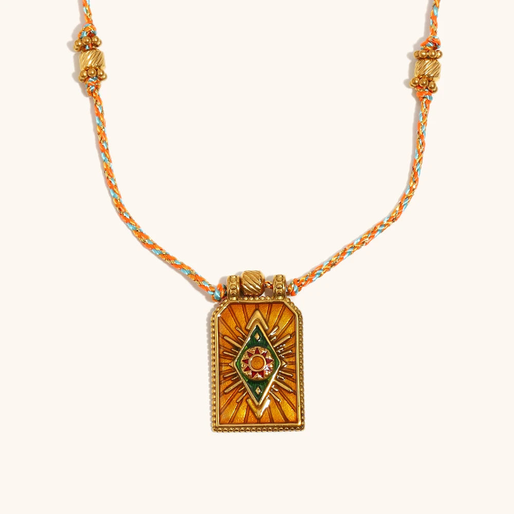 Collares "Sol de Musas" – Amuletos de Esmalte Vintage & Oro 18K