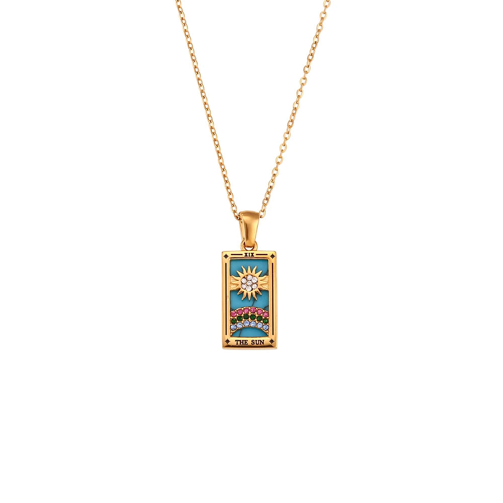 Collares "Tarot Arcana" – Cartas Místicas en Esmalte & Oro