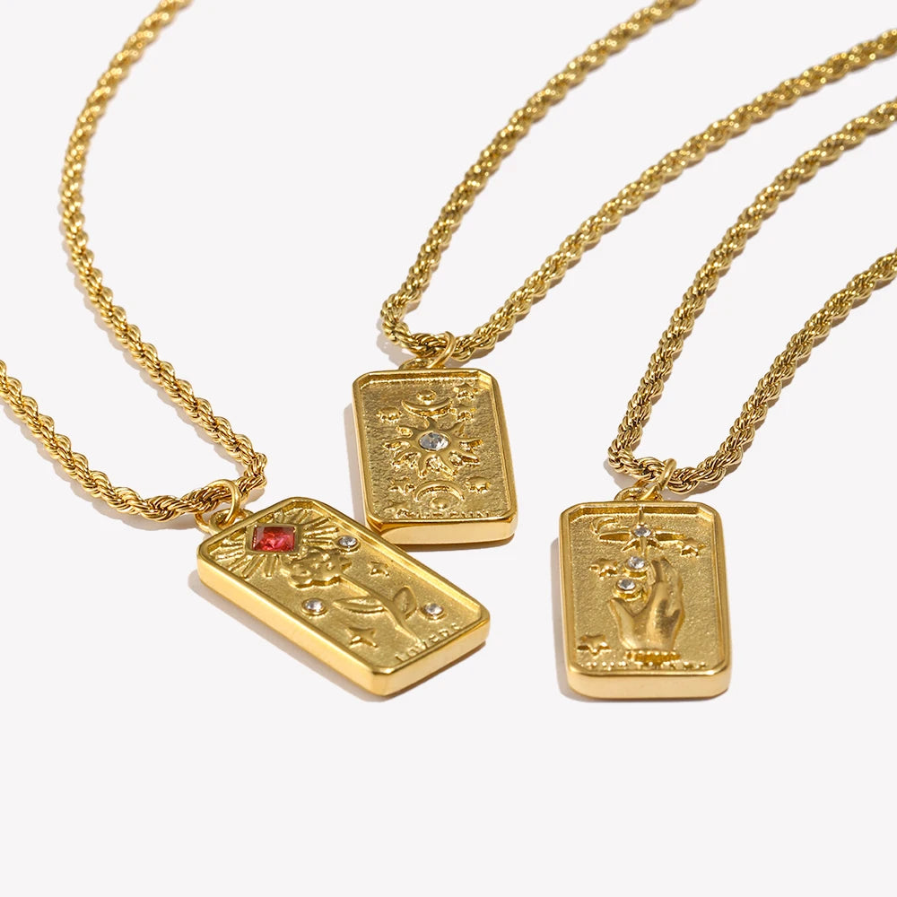 Collar Tarot Amulet: Tu Guía Universal