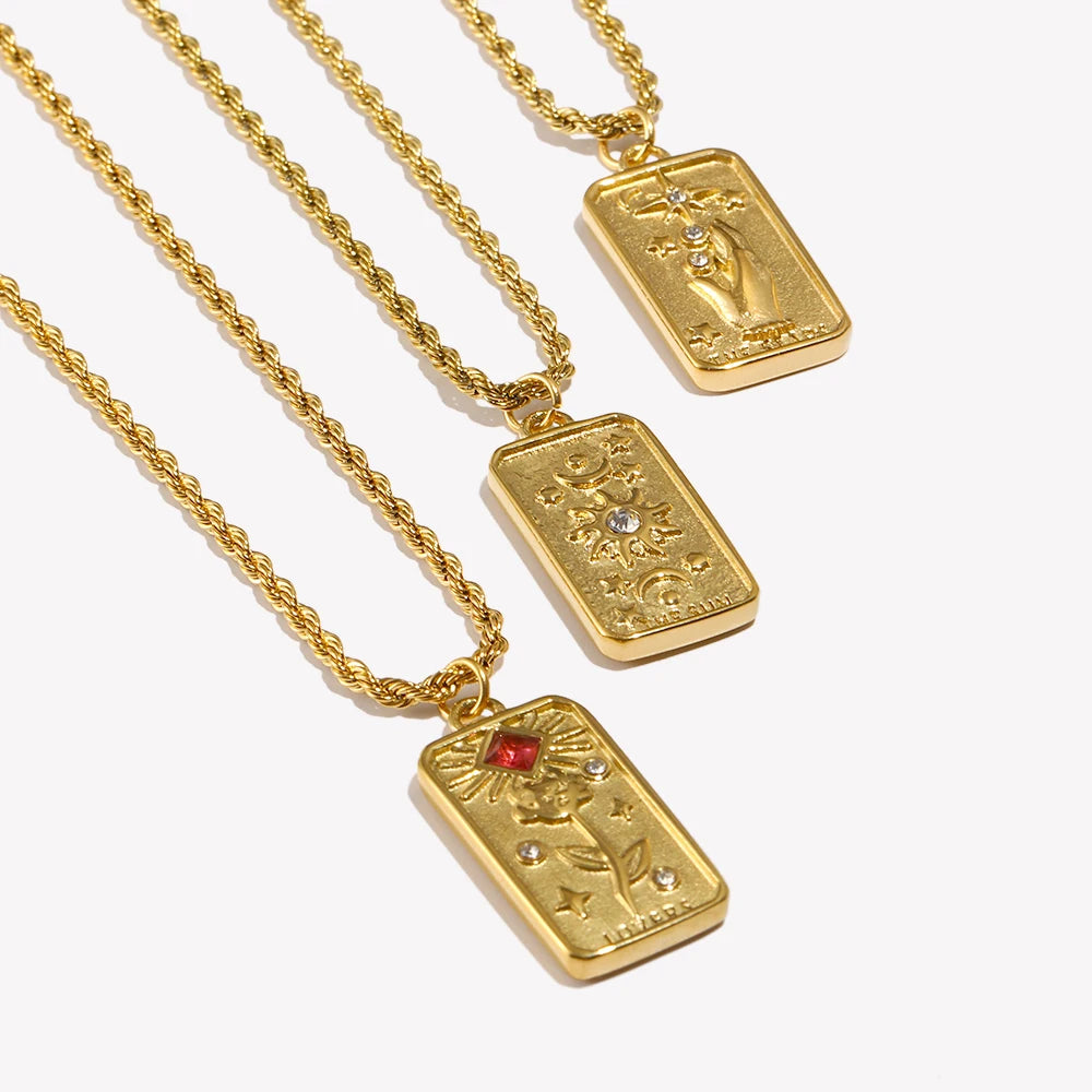 Collar Tarot Amulet: Tu Guía Universal