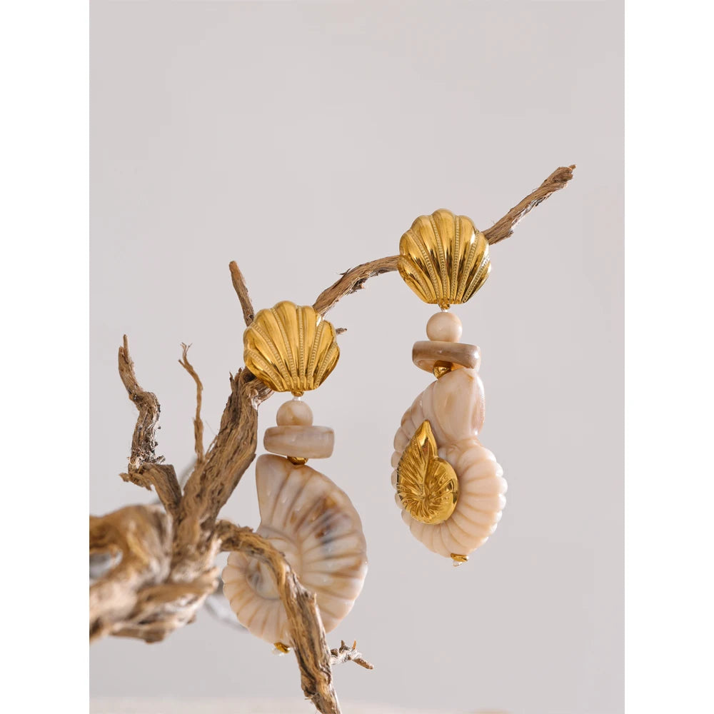Pendientes Shell Muse: El Alma del Mediterráneo