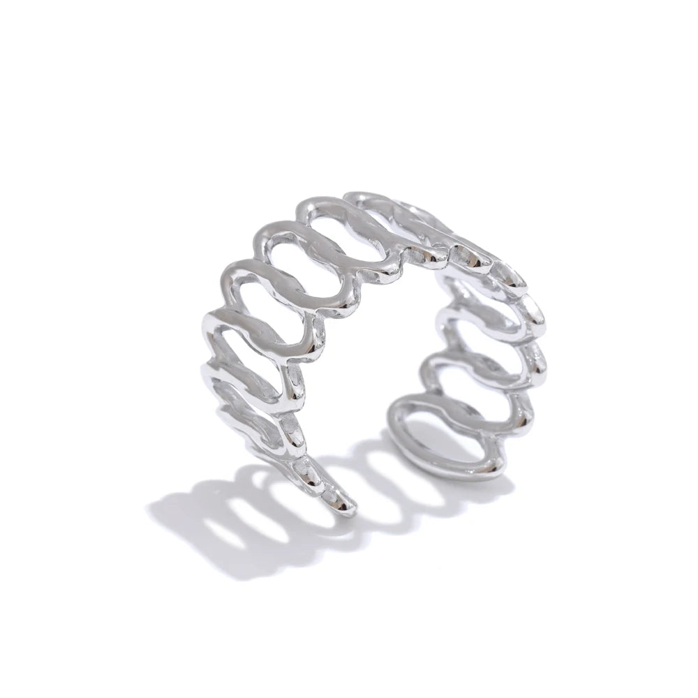Anillo Wave Mesh: Escultura Geométrica y Fluida