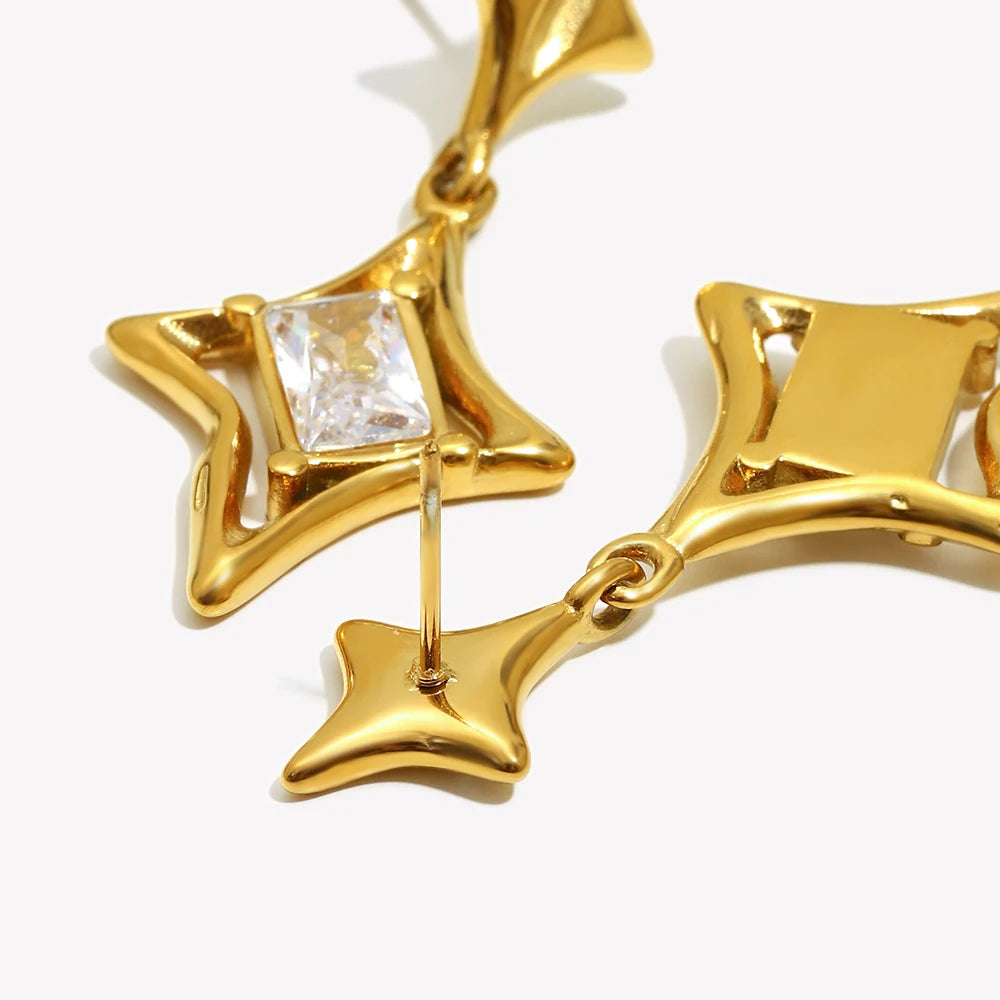 Pendientes "Polaris Glow" – Estrellas Geométricas con Zirconia