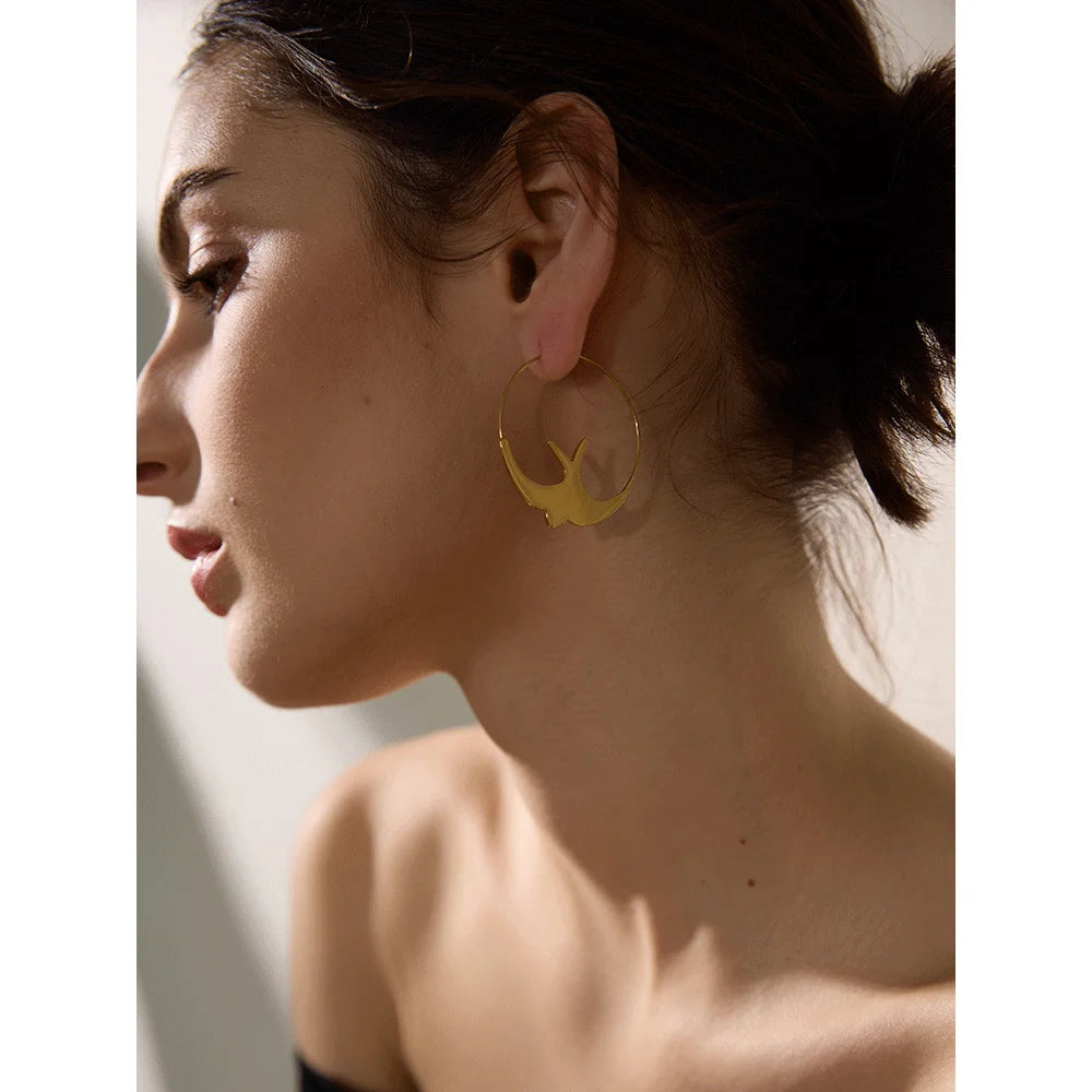 Collar Twisted Gold: El Clásico Reinterpretado