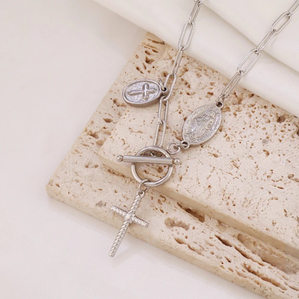 Collar "Amuletos" – Colección Essential Charms