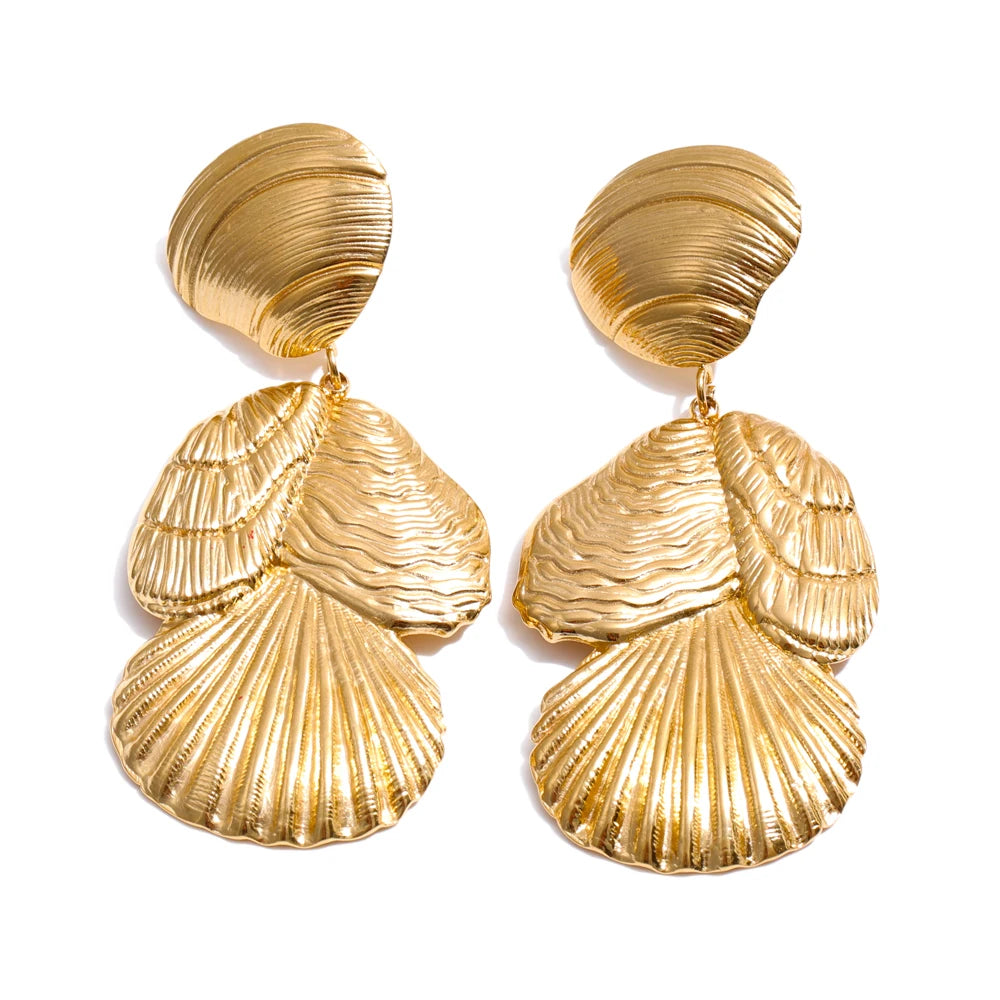 Pendientes Golden Shell Statement: El Resplandor de la Sirena