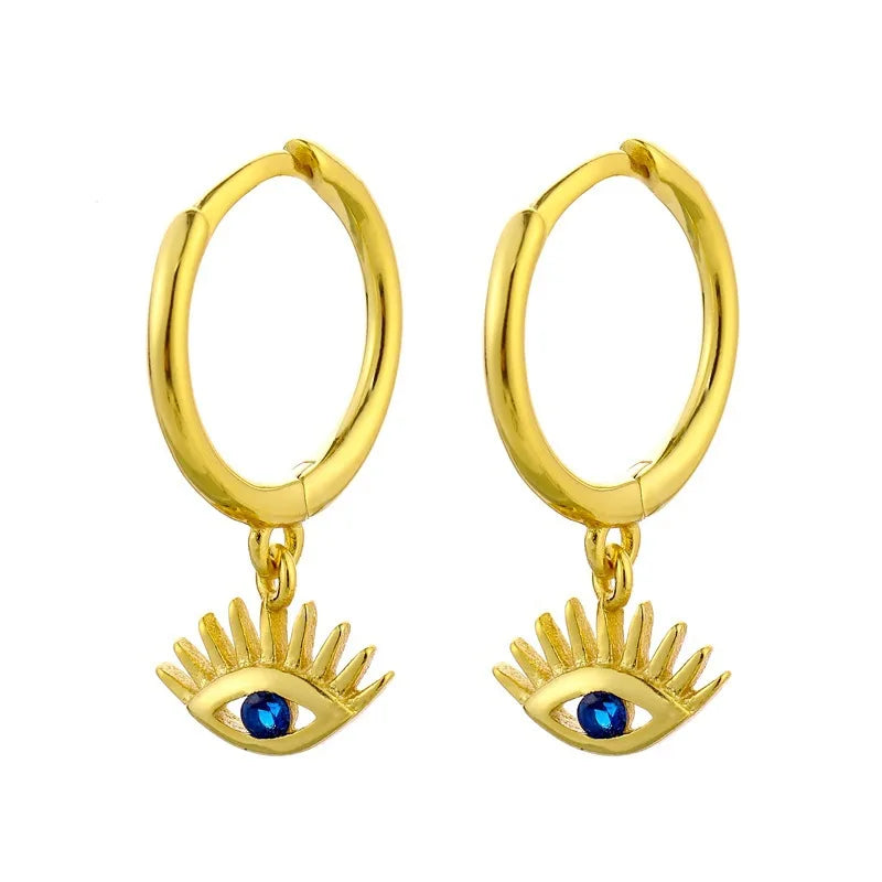 Pendientes Mini Charm: Símbolos y Brillo