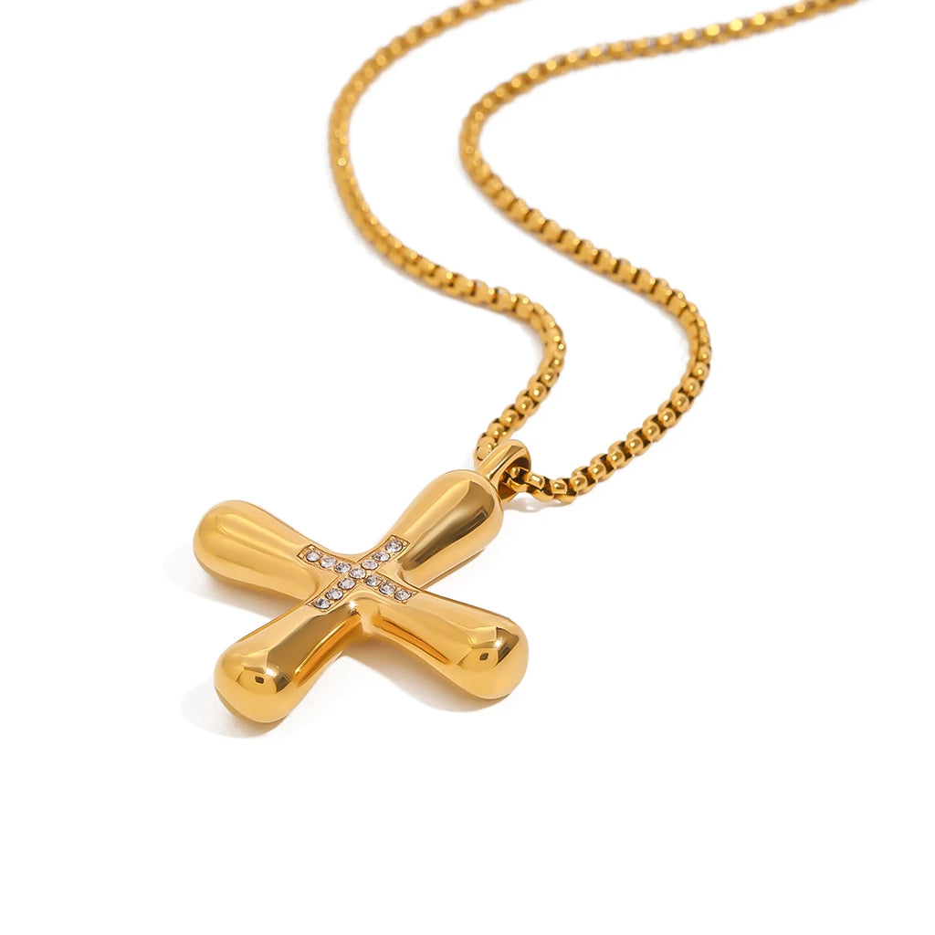 Collar "Ethereal Cross" – Cruz Abombada & Pavé de Circonitas