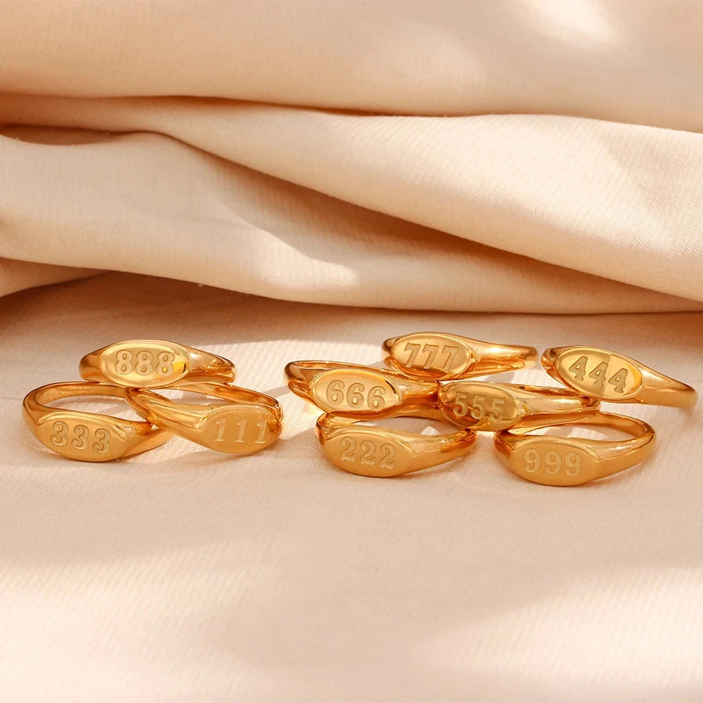 Anillo "Angel Numbers" – Sincronía & Oro 18K
