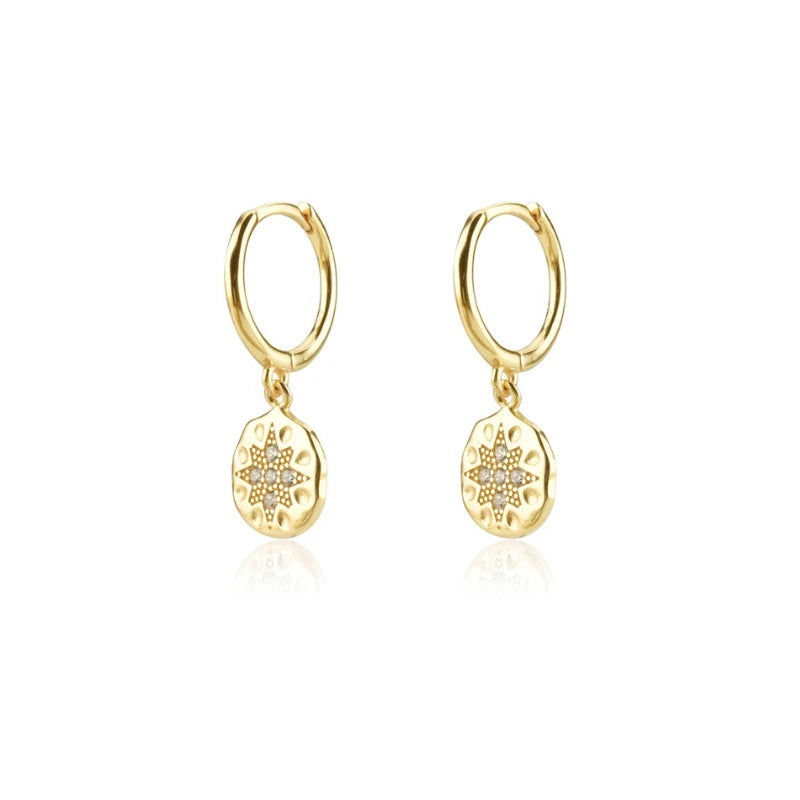 Pendientes Hamsa Protective: Tu Amuleto de Luz Diaria