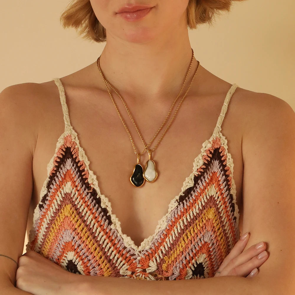 Collar Baroque Vision: El Arte de la Imperfección
