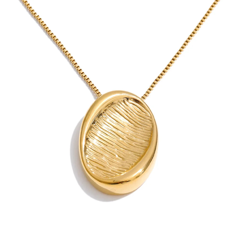 Collar Essence: Tu Huella, Tu Historia