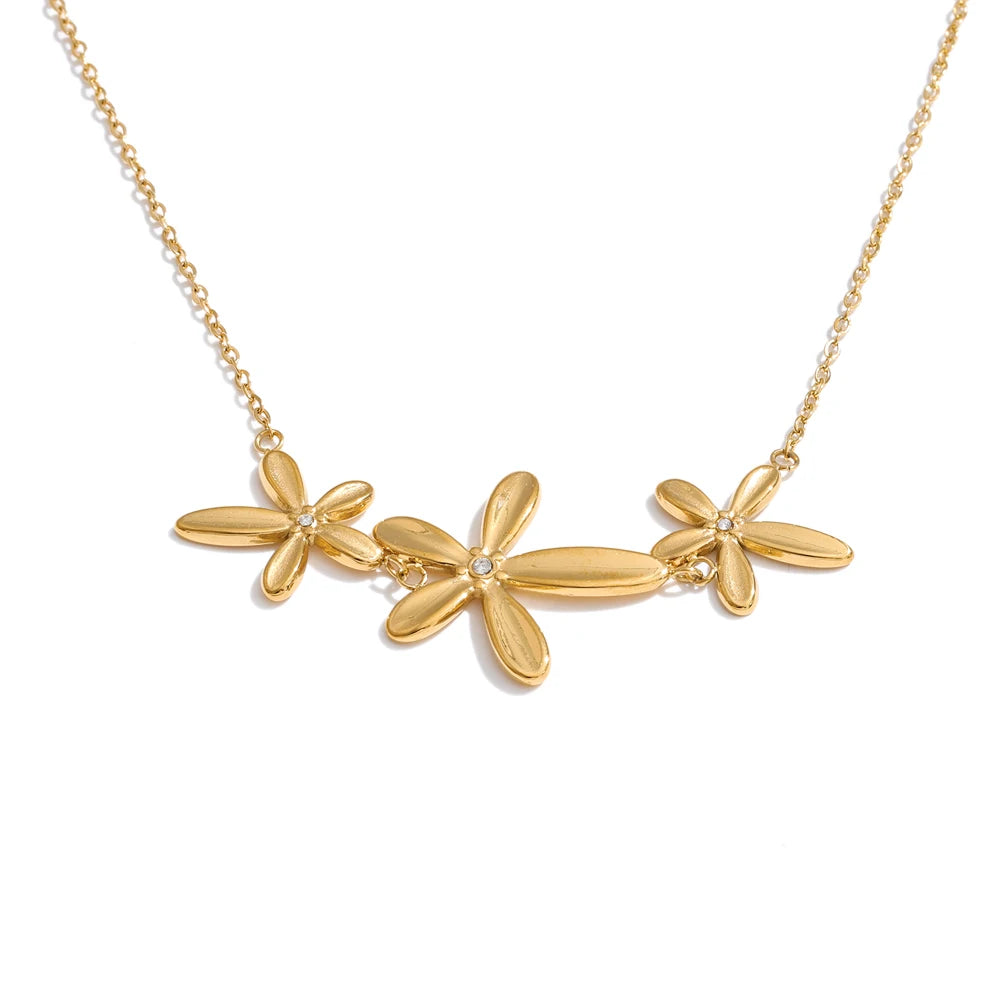Collar Bloom: Una Primavera Eterna