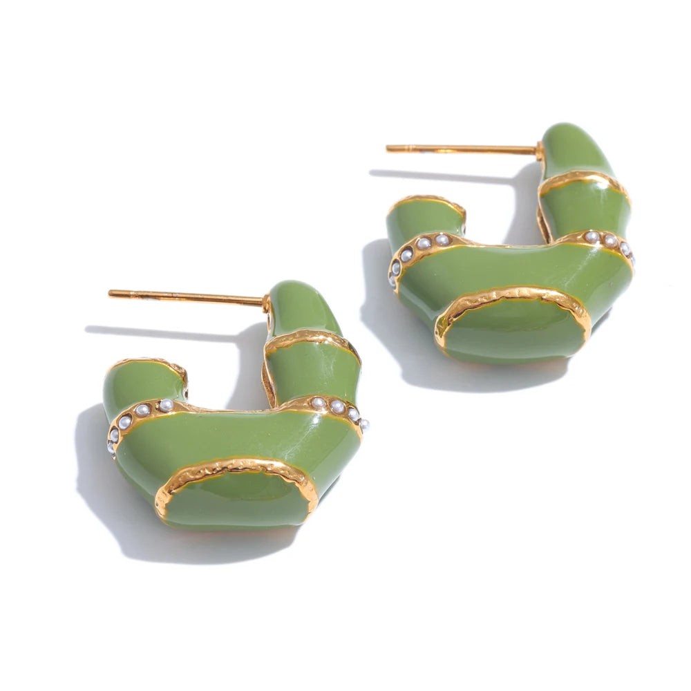 Aros "Candy Bamboo" – Dulzura y Estilo en Esmalte Pastel