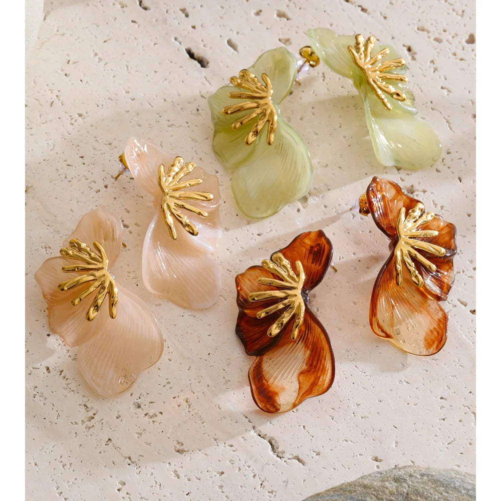 Pendientes Petal Bloom: Elegancia Escultural