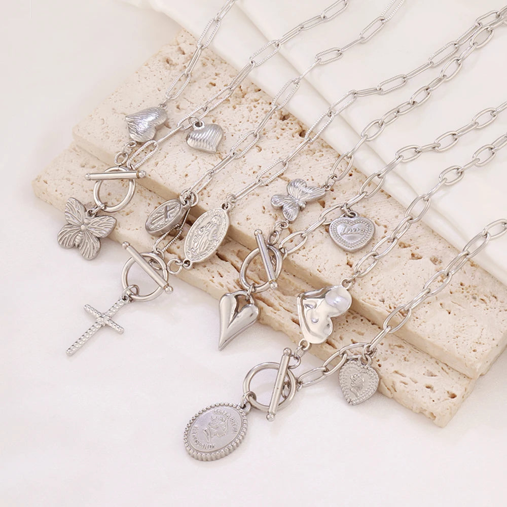Collar "Amuletos" – Colección Essential Charms