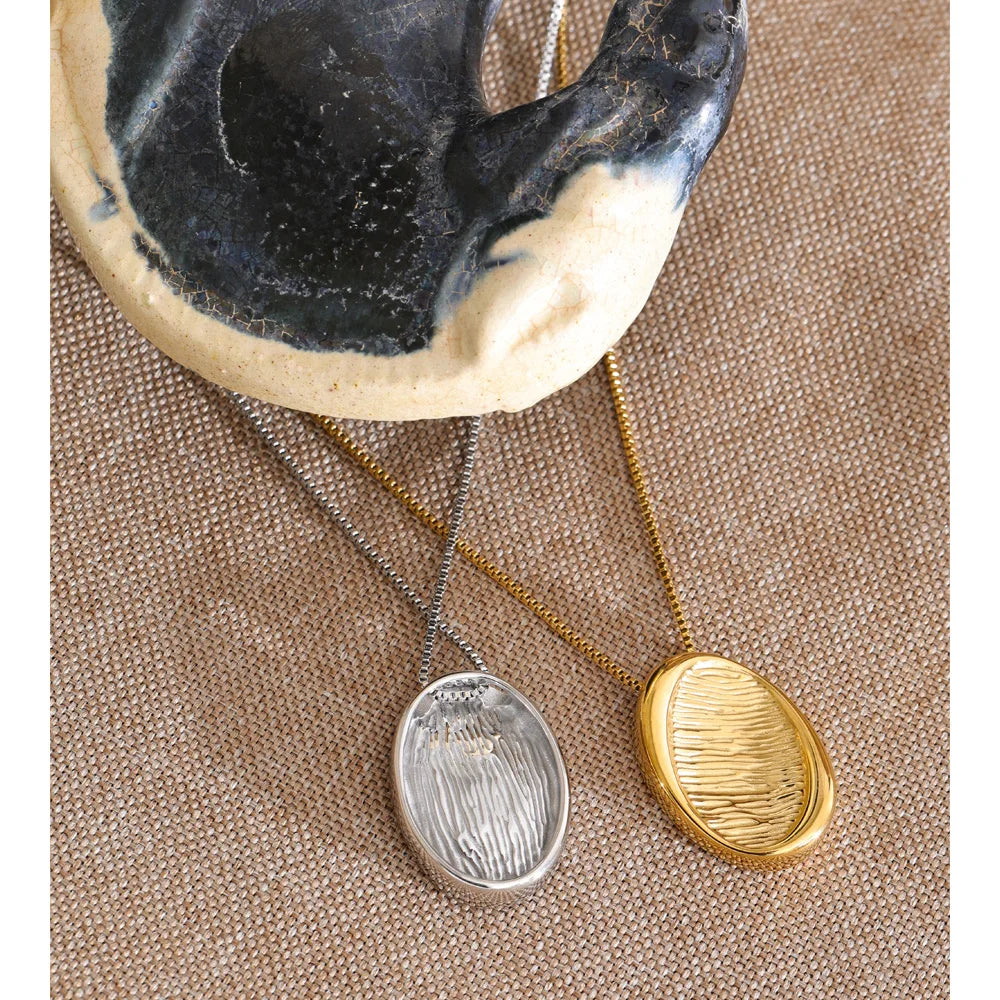Collar Essence: Tu Huella, Tu Historia
