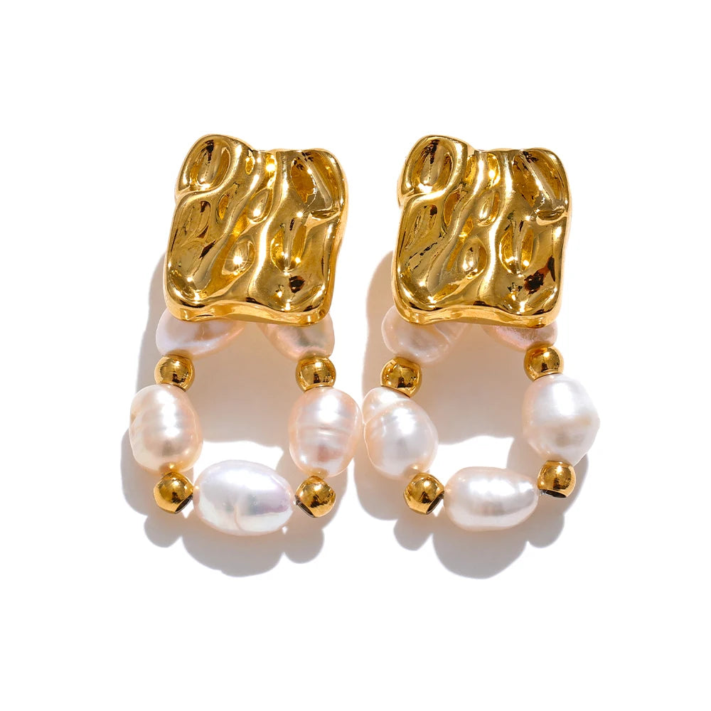 Pendientes Arrecife: Esculturas de Sal y Oro