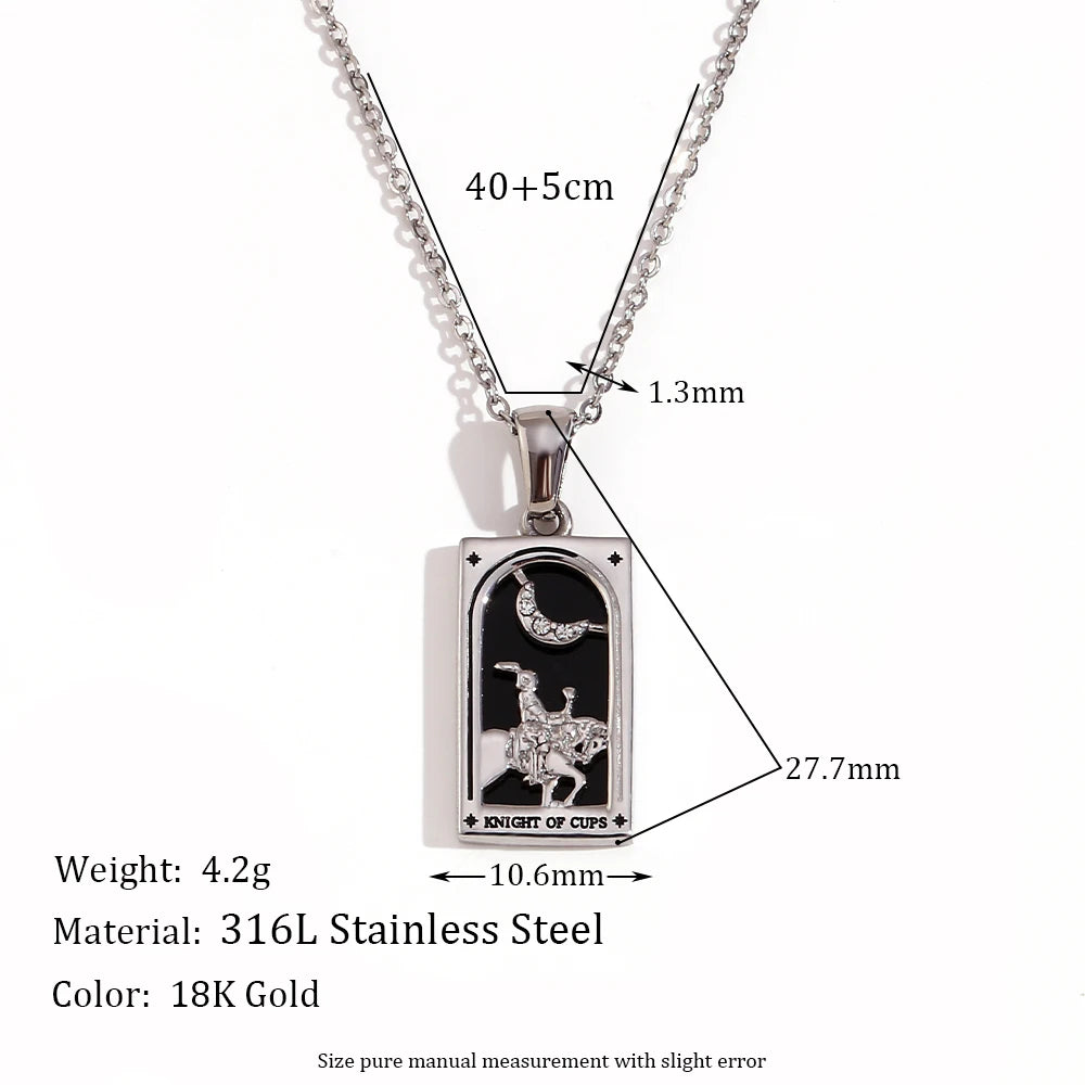 Collar Carta del Tarot "The Star" – Acero Inoxidable Bañado en Oro 18k