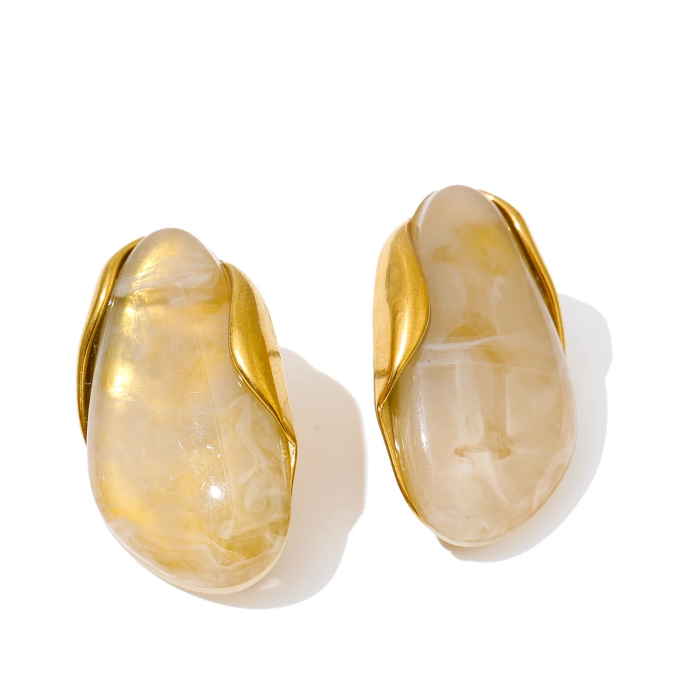 Pendientes "Duna" – Minimalismo Orgánico & Resina Esculpida
