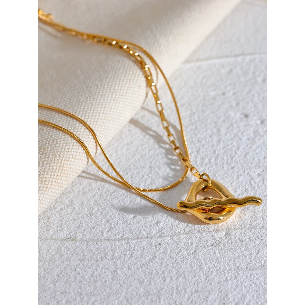 Collar Starlight Drop: Lluvia de Estrellas en Oro