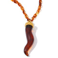 Collar Chili Charm: Amuleto de Pasión y Protección
