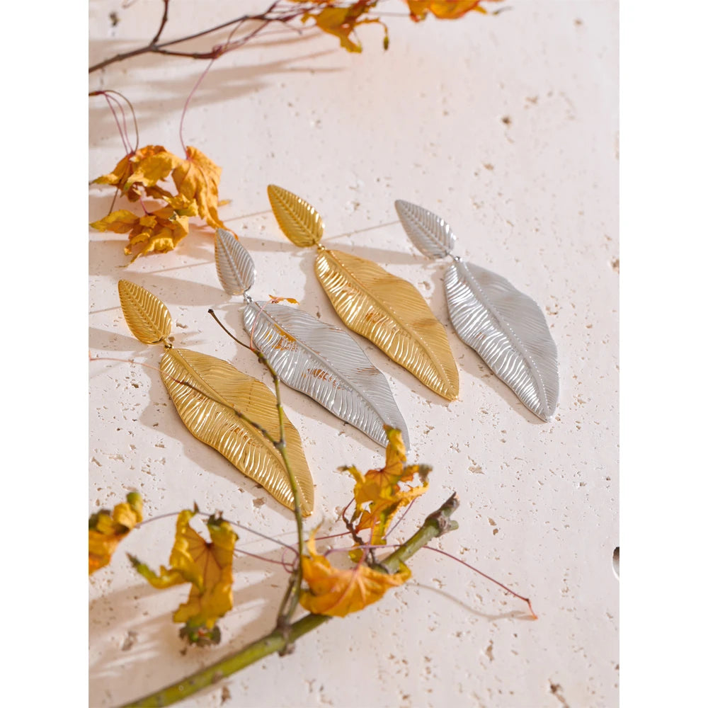 Pendientes Leaf Majesty: El Arte de la Naturaleza