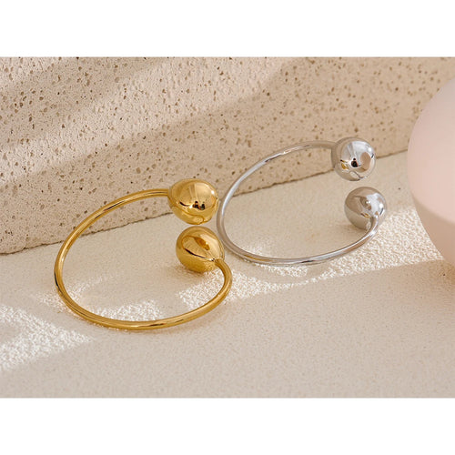 Brazalete Aura Drop: Fluidez y Vanguardia
