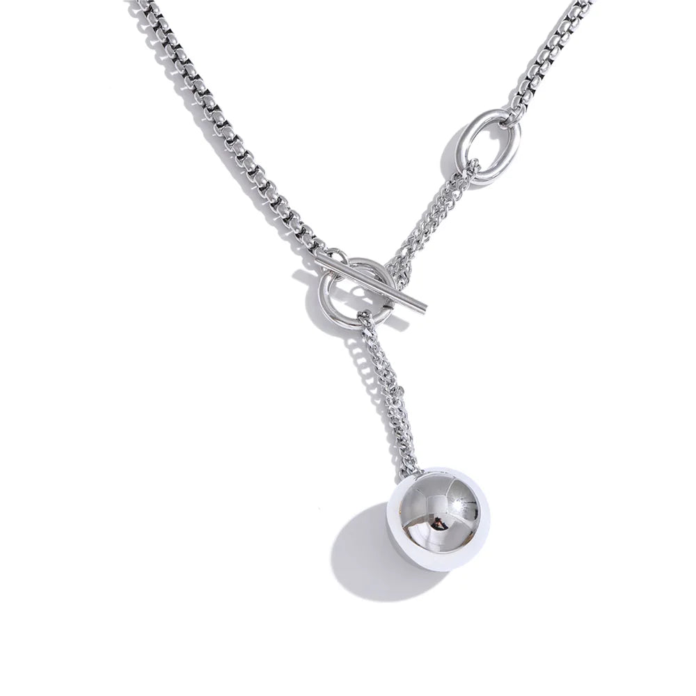Collar Golden Sphere: Vanguardia y Equilibrio