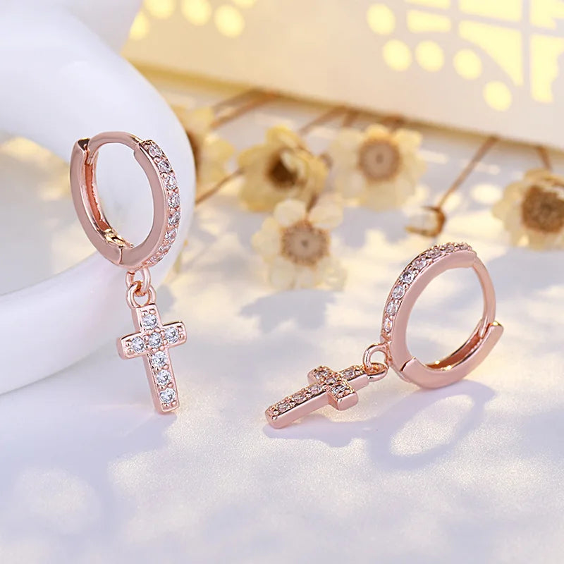 Pendientes Crystal Blossom | Delicadeza y Brillo Etéreo