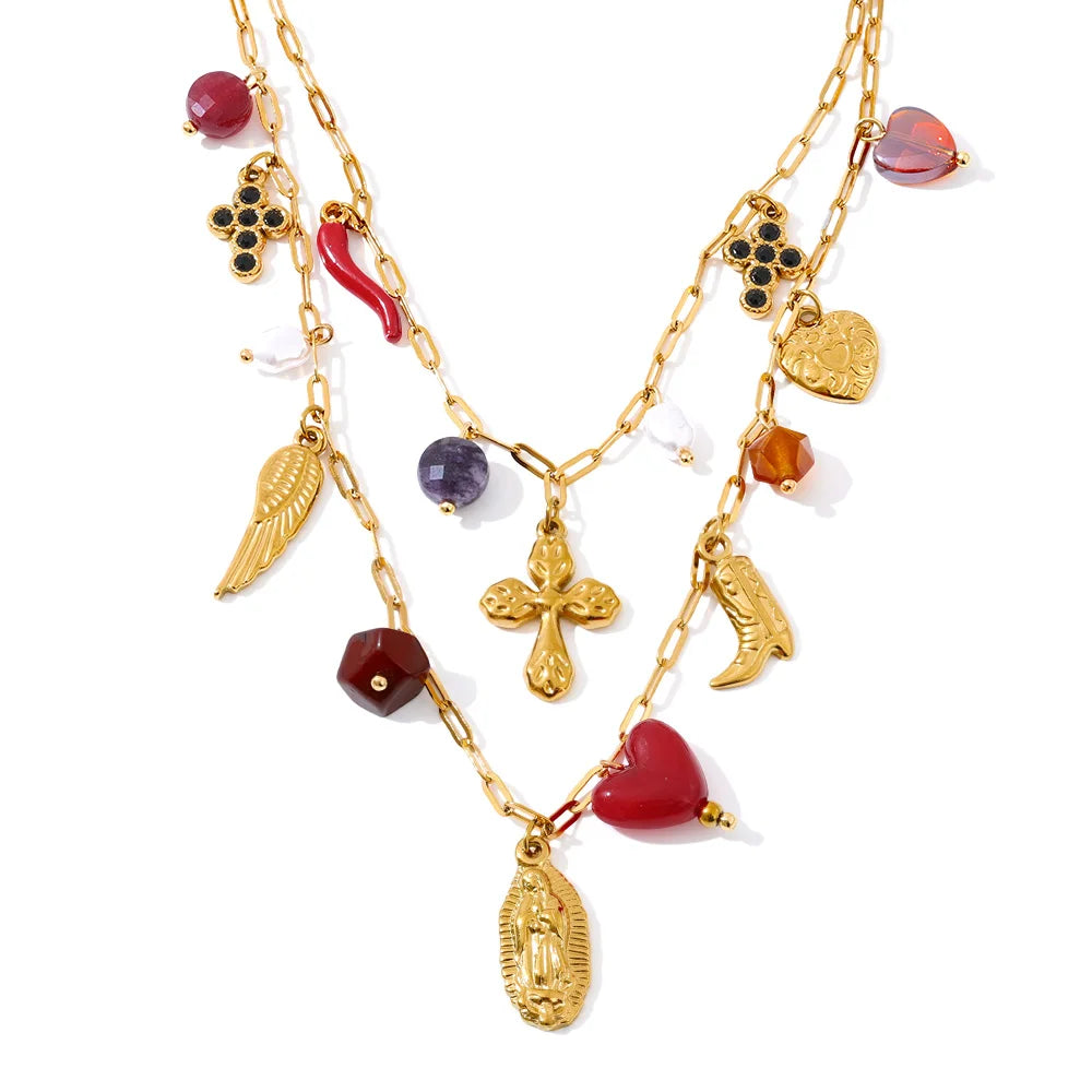 Collar Amore & Amuletos: Tu Historia en una Joya