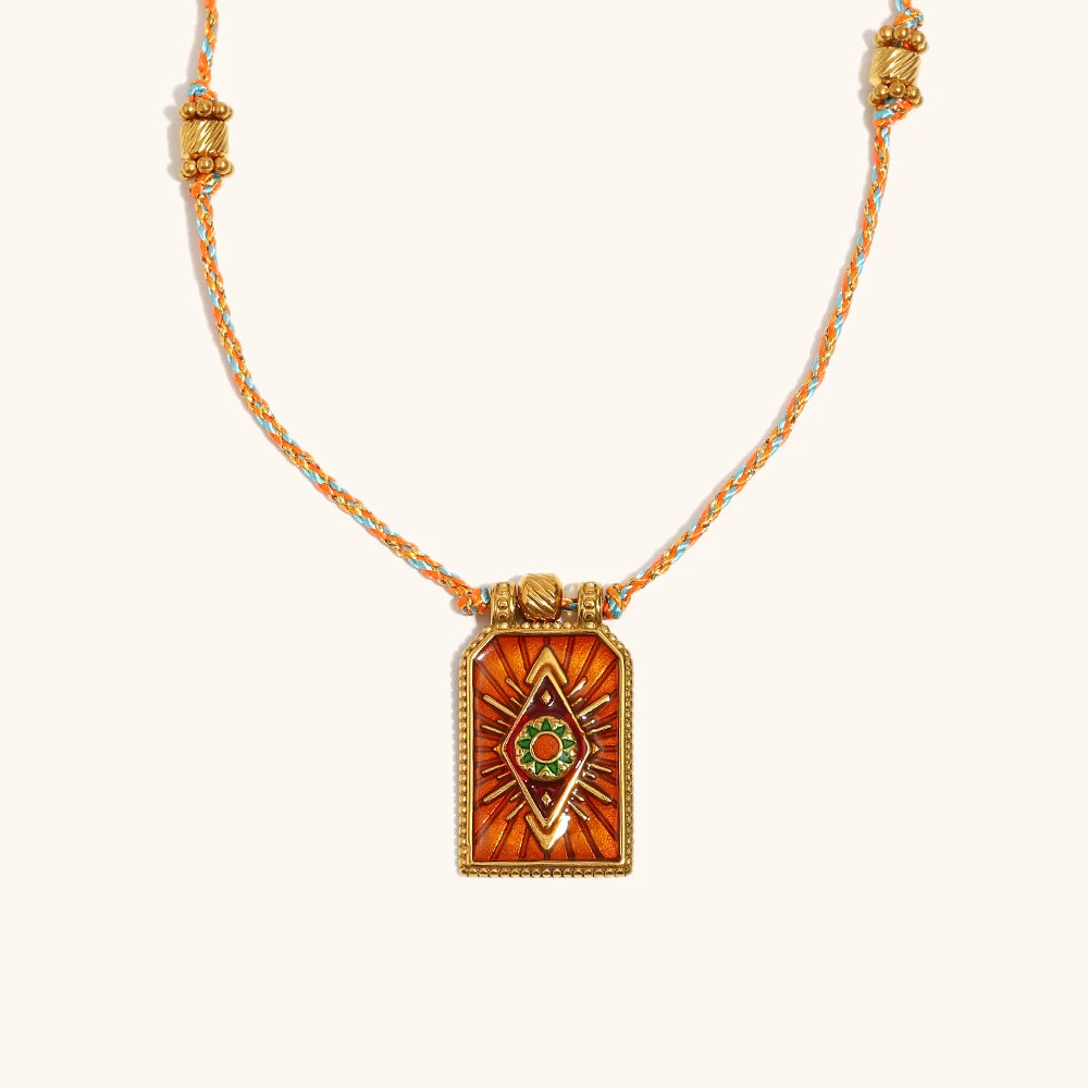 Collares "Sol de Musas" – Amuletos de Esmalte Vintage & Oro 18K