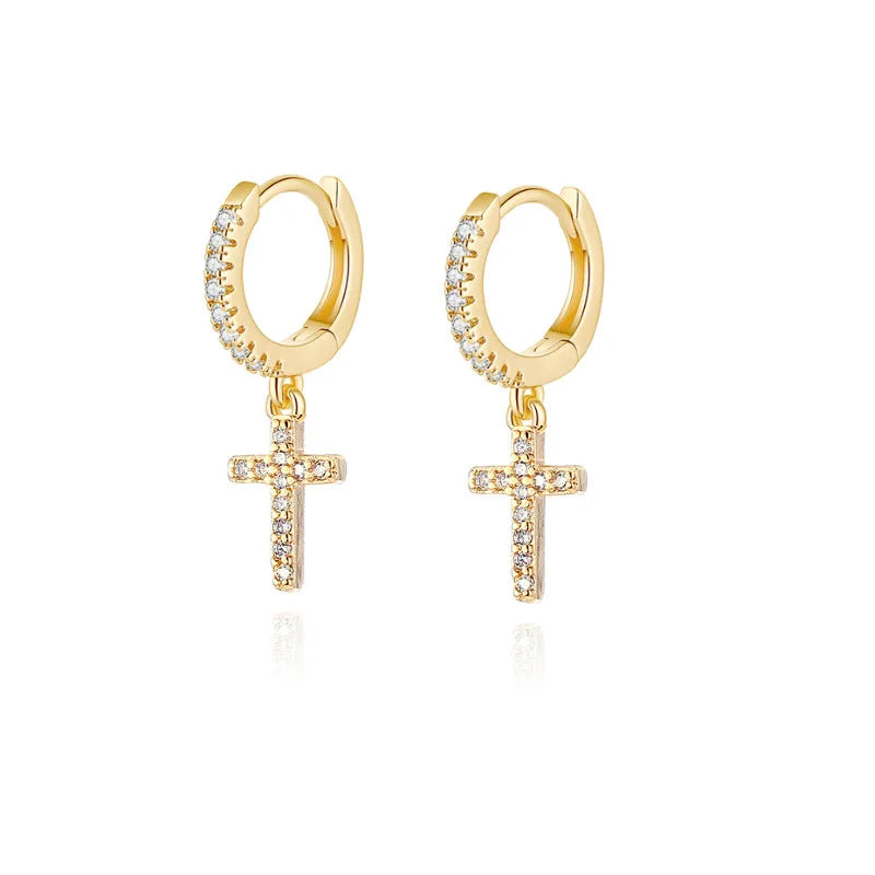 Pendientes Mini Charm: Símbolos y Brillo