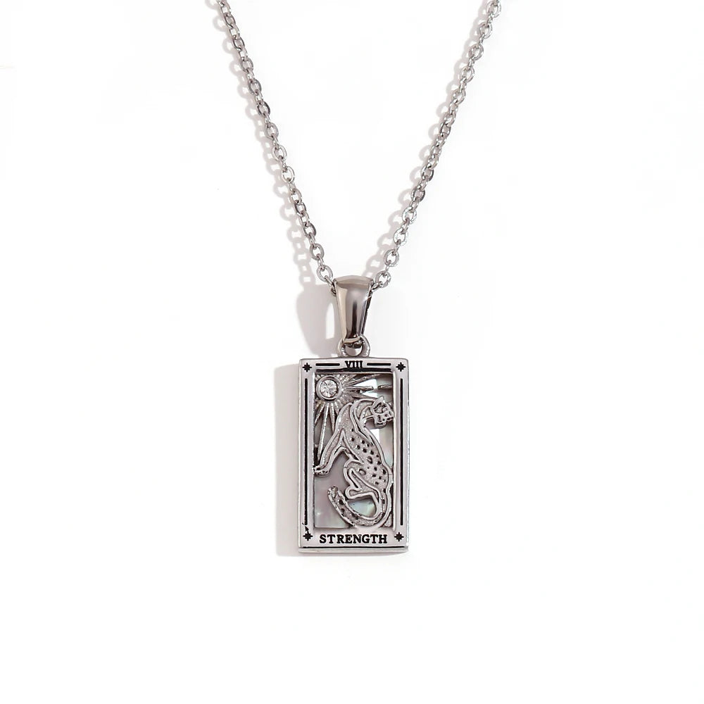 Collar Carta del Tarot "The Star" – Acero Inoxidable Bañado en Oro 18k