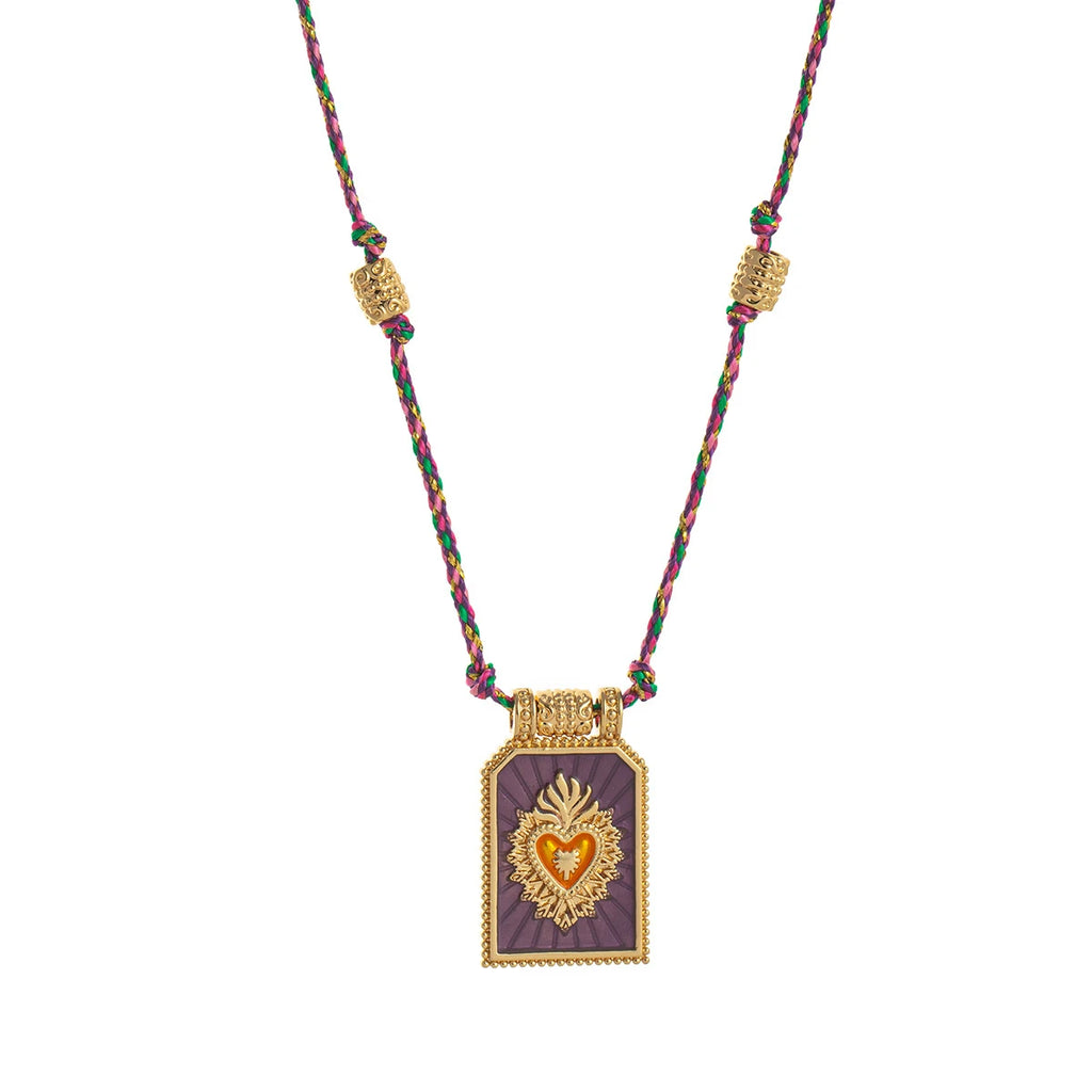 Collar "Sacred Tarot" – Medallón Esmaltado & Borde Labrado