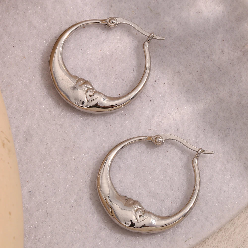 Pendientes "Midnight Muse" – Aros Luna Abstracta