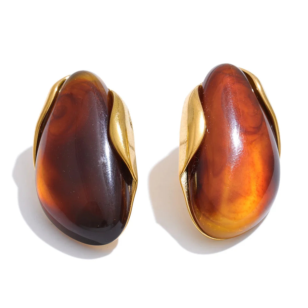 Pendientes "Duna" – Minimalismo Orgánico & Resina Esculpida