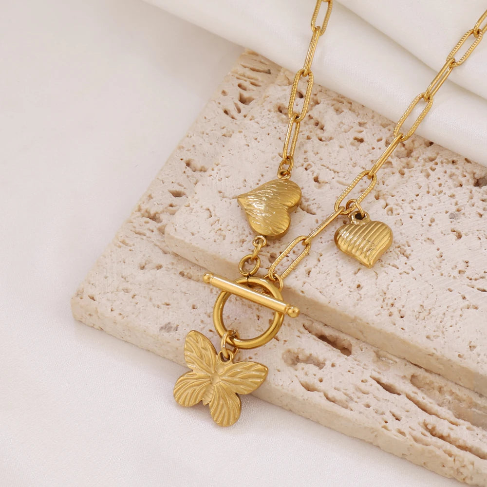 Collar "Amuletos" – Colección Essential Charms